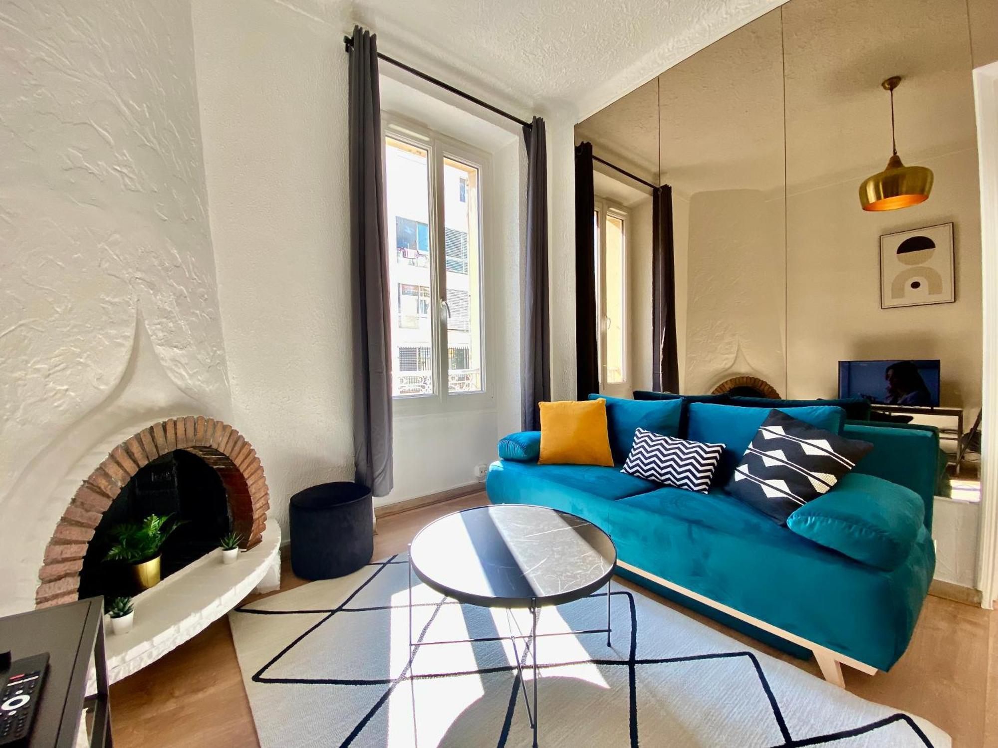 Volupte By Scls Locations * Cannes